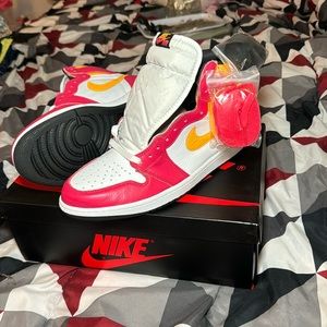 Retro 1 jordan new with box